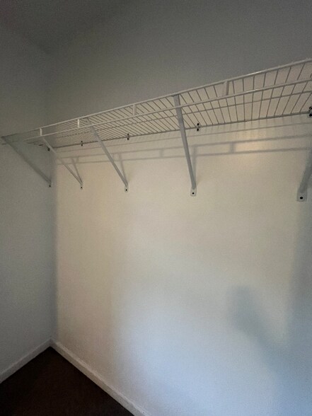 Building Photo - 1218 Hyatt Creek Rd