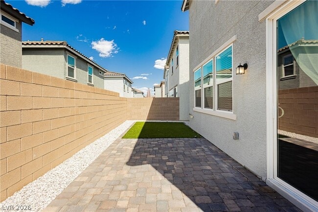 Building Photo - 9108 Vesey Ave