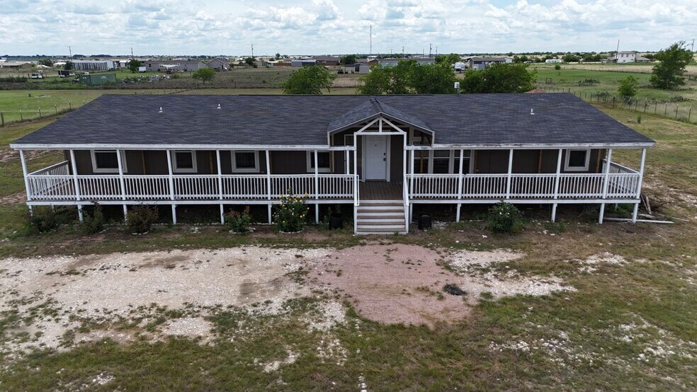 Building Photo - 148 Sunview Dr