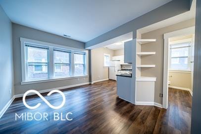 Building Photo - 234 E 9th St