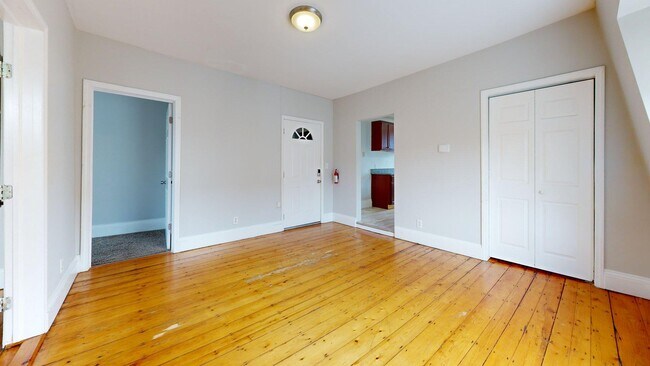 Building Photo - 171 Trenton St