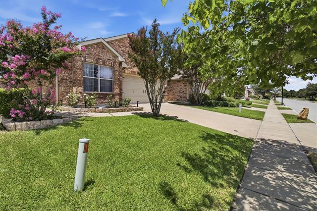 Building Photo - 6005 Melanie Dr