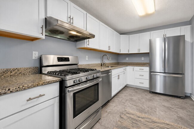 Building Photo - 11801 Rockville Pike