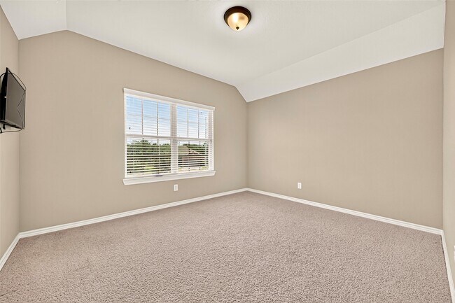 Building Photo - 10911 Birchwood Knl Ct
