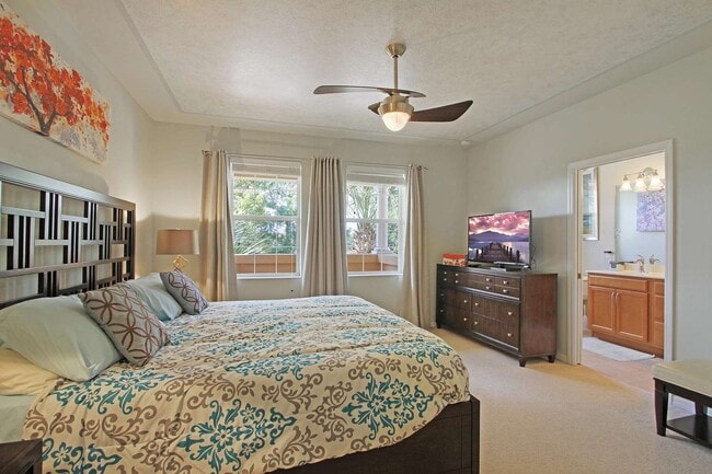 Building Photo - 3756 82nd Ave Cir E