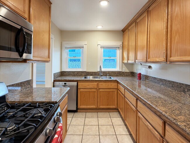 Building Photo - 221 Belmont Ave