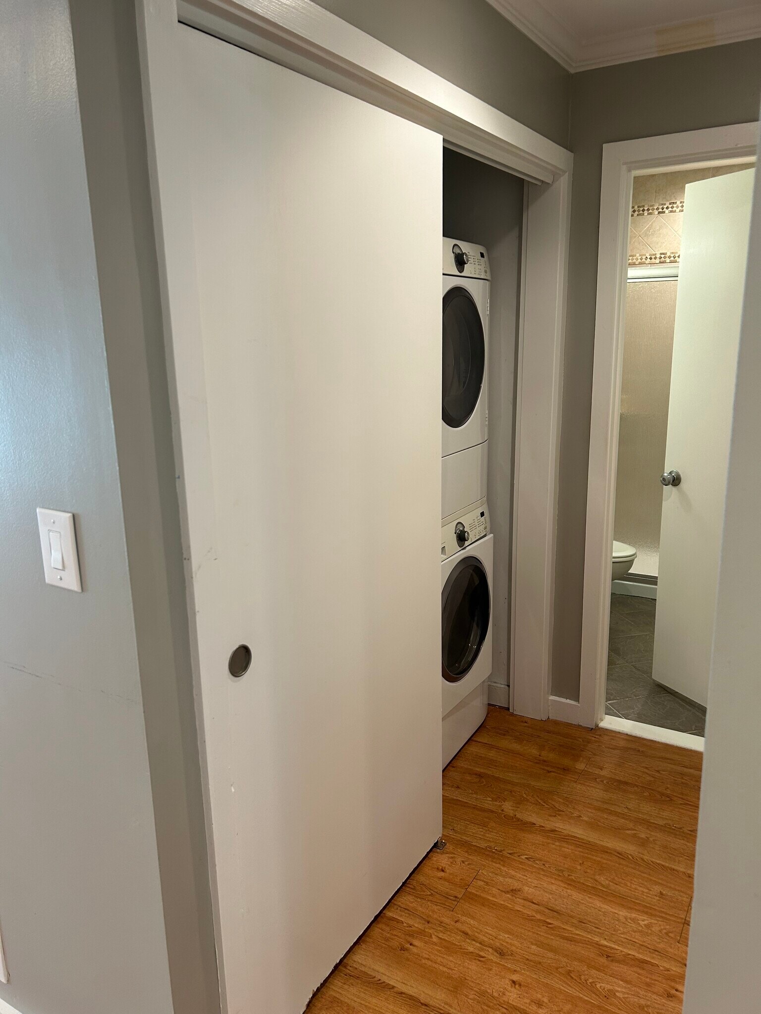 Building Photo - 500 Asbury Rdg