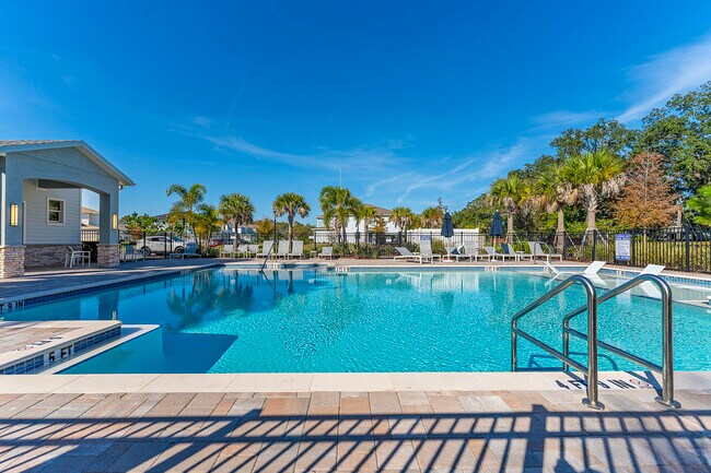 Building Photo - 4758 Kissimmee