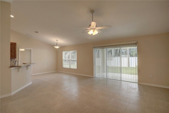 Building Photo - 312 Perch Ln