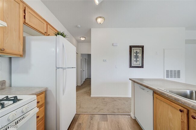 Building Photo - 10125 Cedar Key Ave