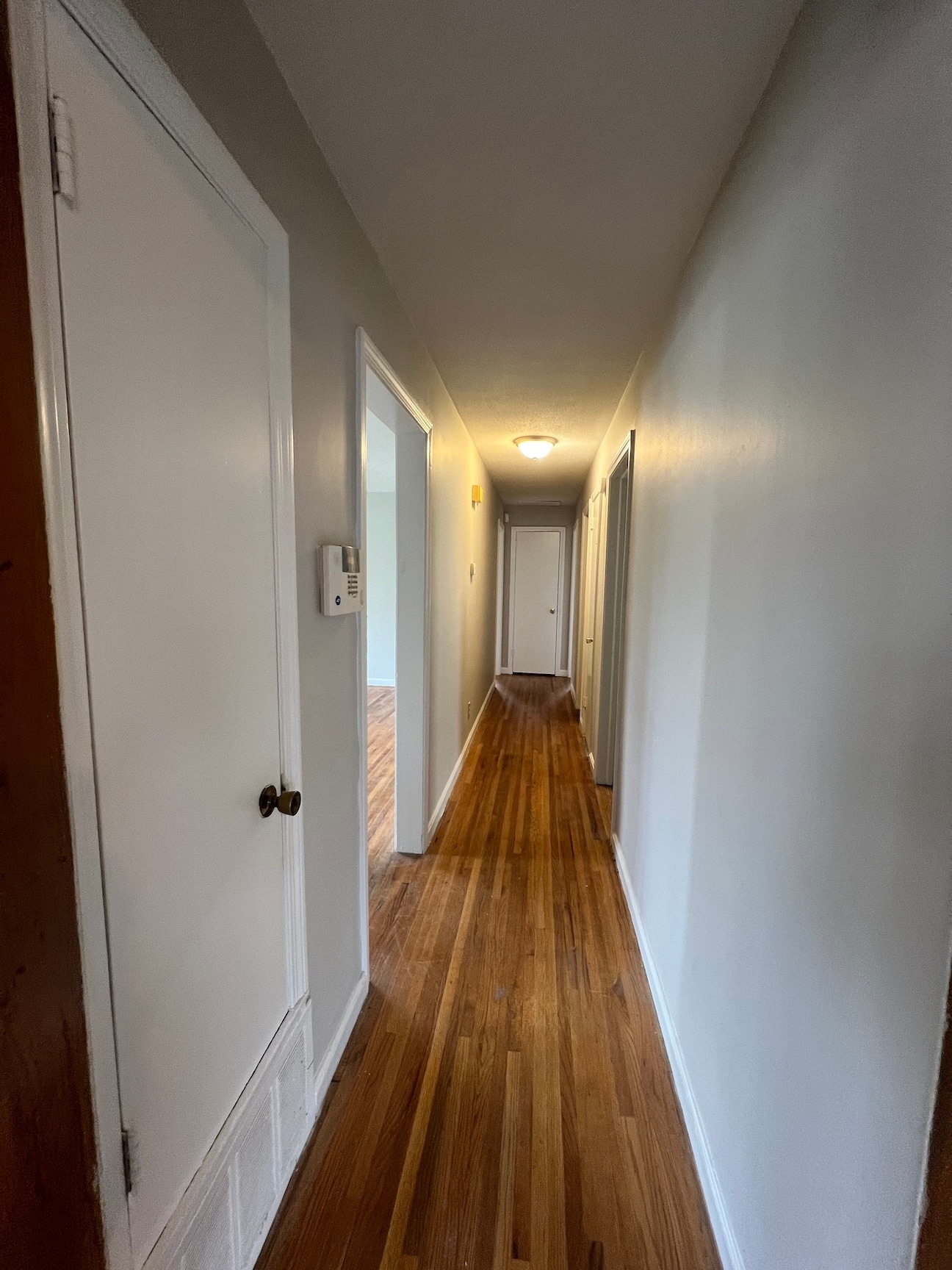 Building Photo - 837 Crawford St