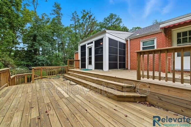 Building Photo - 401 Keats Rd