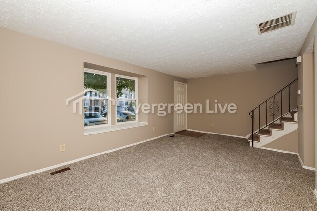 Building Photo - 7757 Mt Hood