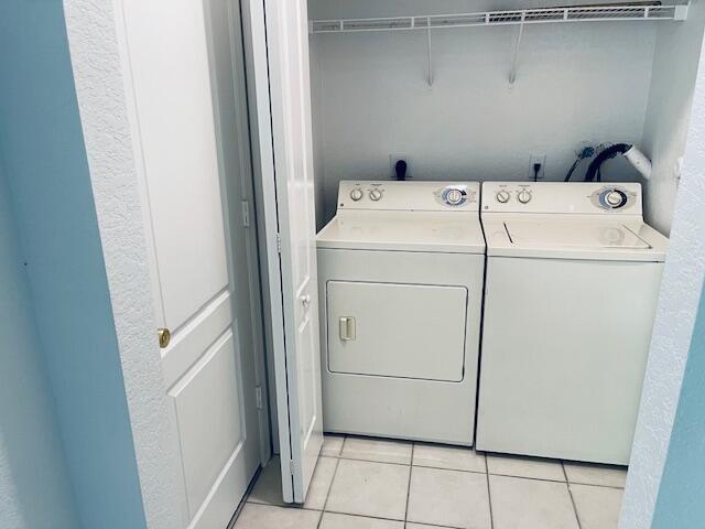 Building Photo - 2030 Shoma Dr