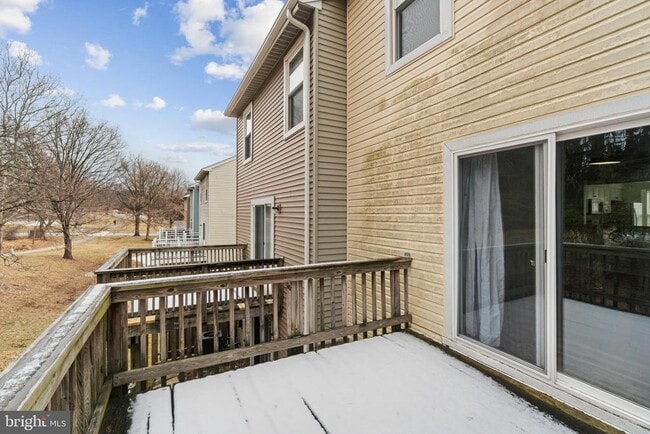 Building Photo - 6096 Majors Ln