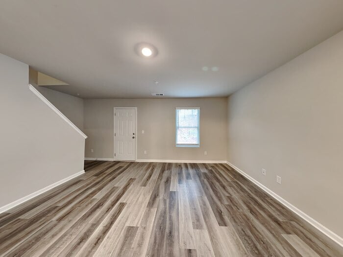 Building Photo - 1081 Benfield Ridge