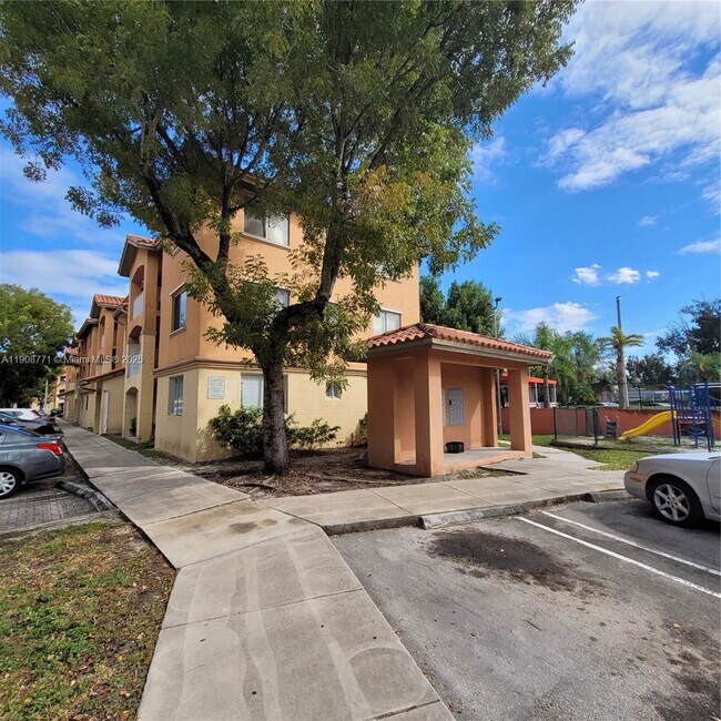 Building Photo - 17612 NW 25th Ave