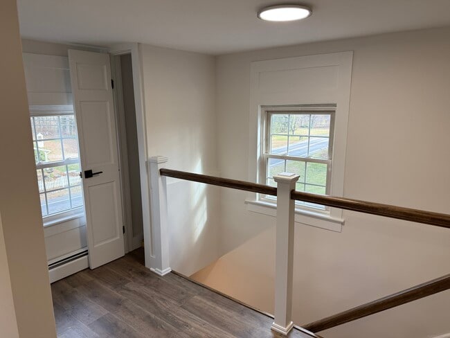 Building Photo - 141 Washington Rd