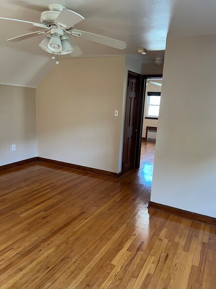 Living Room - 156 Maple St