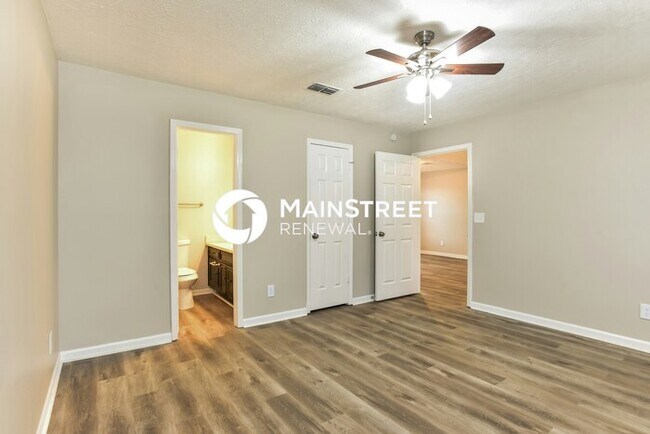 Building Photo - 3 Bedroom Pet-Friendly Home in SMYRNA, TN with Main Street Renewal
