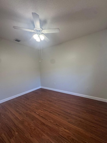 Building Photo - 6740 NW 105th Ln