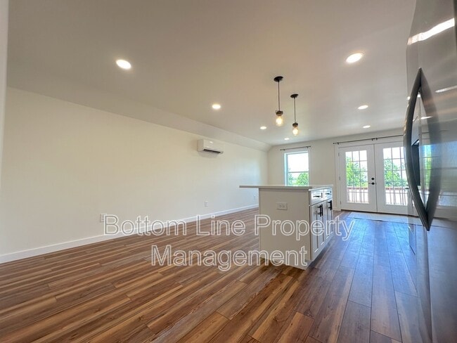 Building Photo - 16200 Marvin Rd