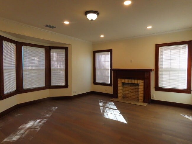 Building Photo - Newly Renovated 2 Bedroom, 1 Bathroom Cottage w/ Large Backyard! Storage Building