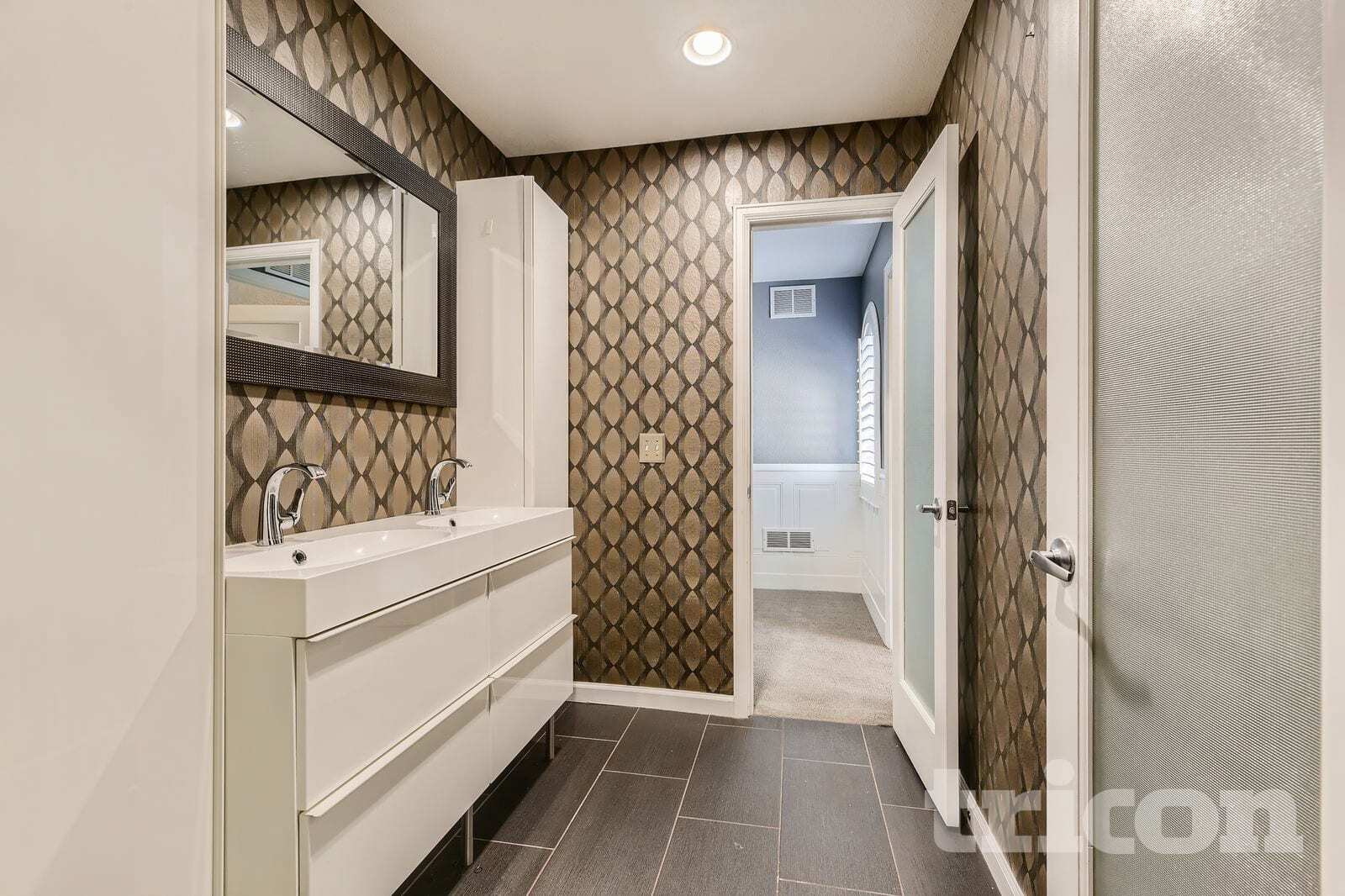 Building Photo - 5078 S Elkhart Ct