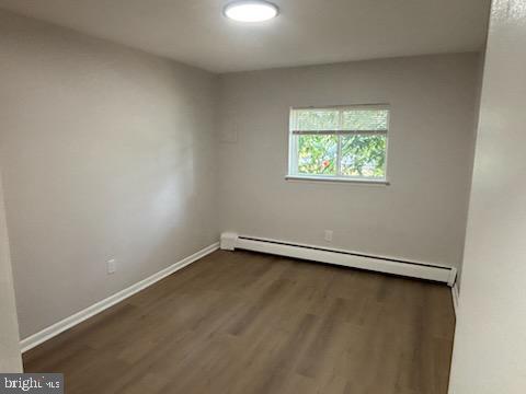 Building Photo - 2032 Maple Ave
