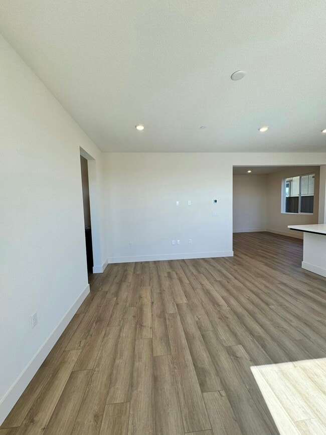 Building Photo - 7138 Moon Wy