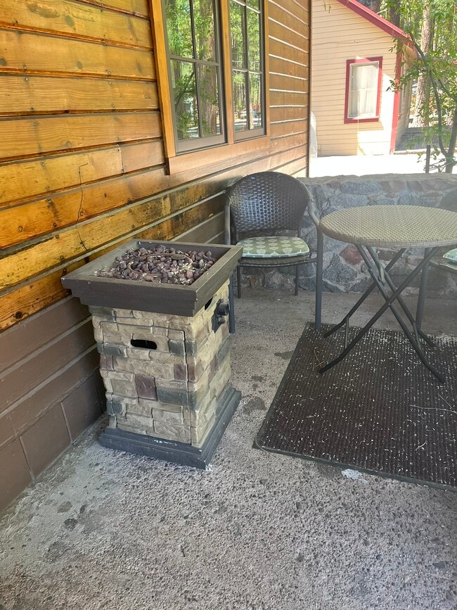 Building Photo - 3628 Forest Ave