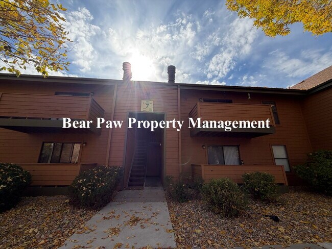 Primary Photo - New Lower Price on this Great One Bedroom Condo in Lakewood!"