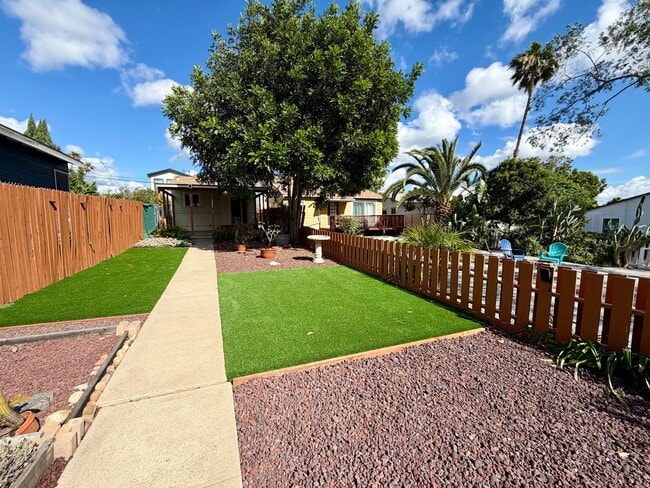 Building Photo - One Of A Kind 2 Bed / 2 Bath Home In The North Park Area of San Diego!