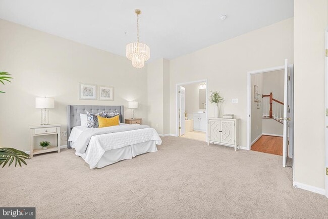 Building Photo - 631 Gatestone St