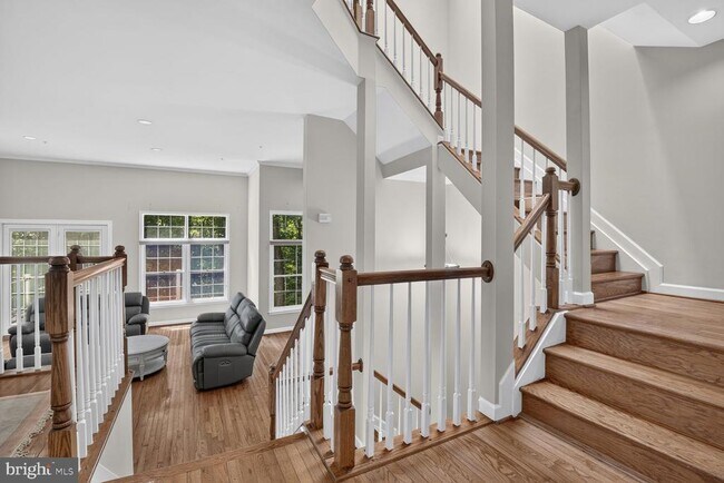 Building Photo - 11432 Cedar Ridge Dr