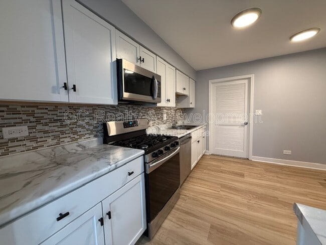 Building Photo - 1227 Ranchview Ct