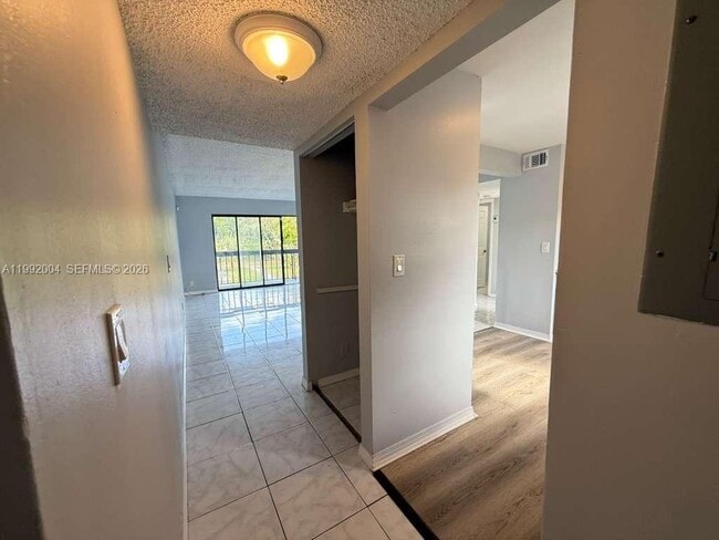 Building Photo - 1920 N Congress Ave