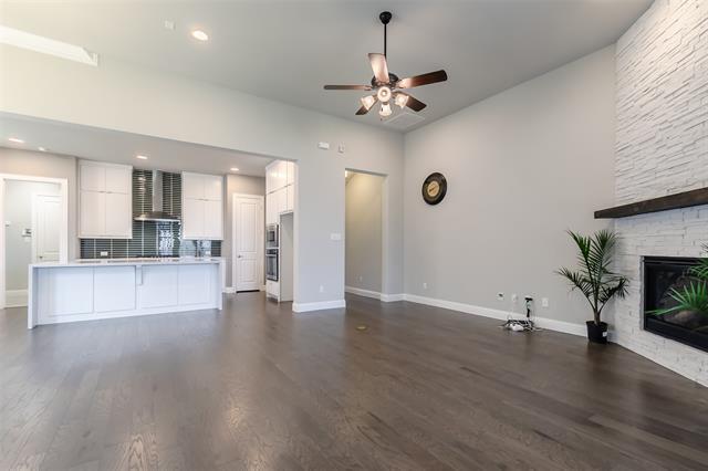 Building Photo - 8528 Pine Valley Dr