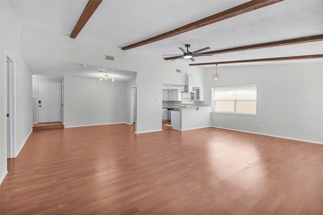 Building Photo - 16911 Jane Lynn Ln