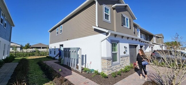 Building Photo - 2878 Narcoossee Cmns Wy