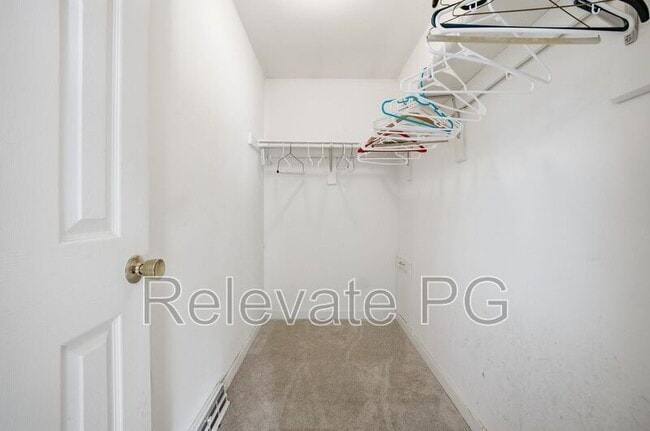 Building Photo - 9002 Michaux Ln