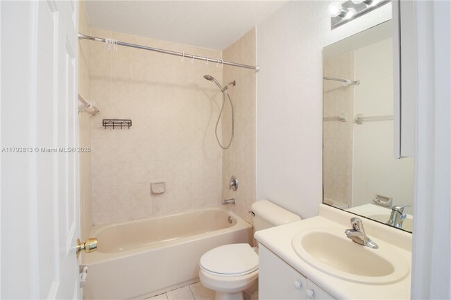Building Photo - 1438 SE 24th Ct