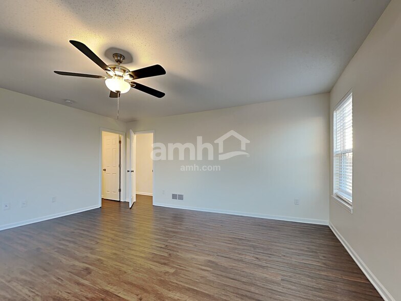 Building Photo - 3525 Firethorn Drive