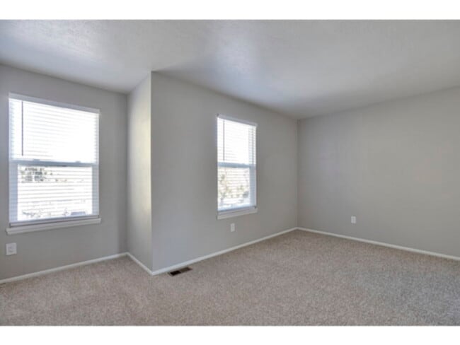 Building Photo - 3930 W Walsh Pl