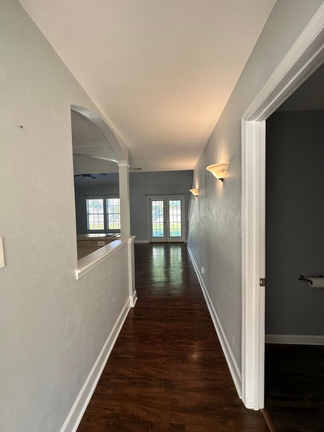 Building Photo - Gorgeous Deerfield Plantation 4 Bed 2.5 Ba...