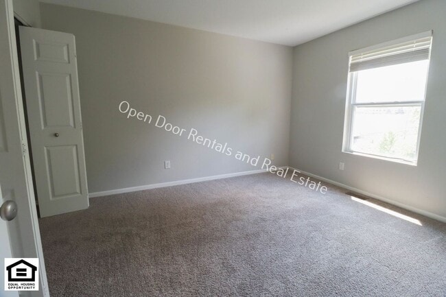 Building Photo - 7701-7729  E State Blvd