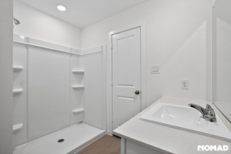 Building Photo - 1519 Rose Blush Ln