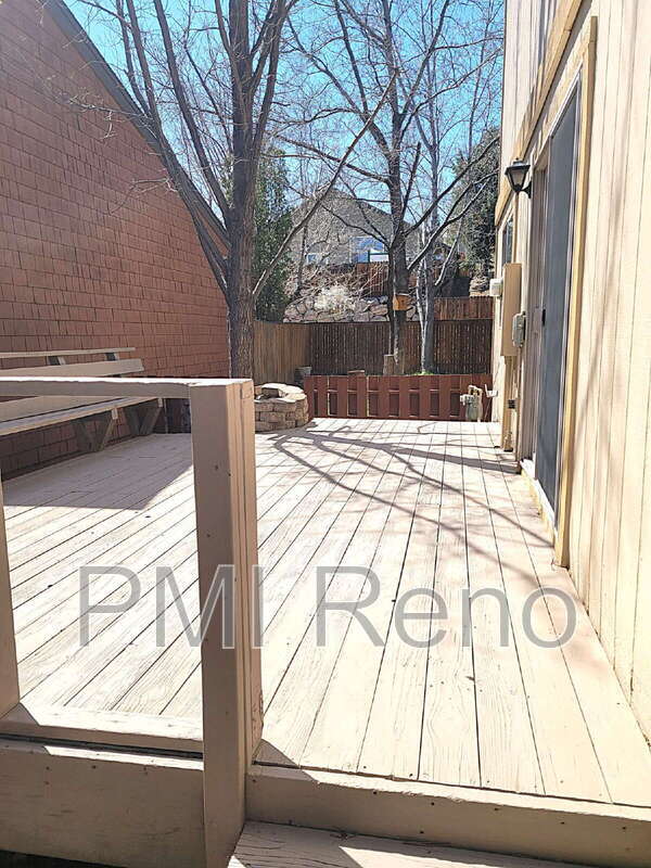 Building Photo - 6403 Meadow Country Dr