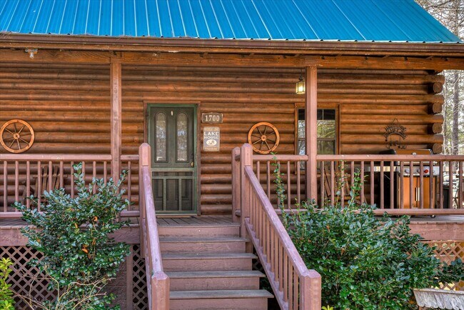 Building Photo - Fully Furnished Monthly Lake Cabin Rental | Available October – March