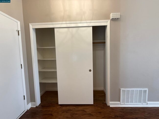 Building Photo - 5303 Grasswood Cir